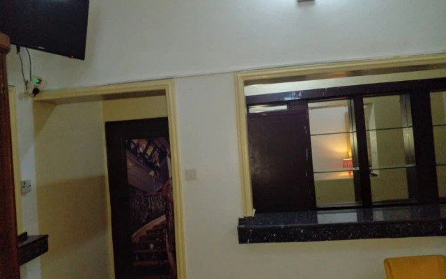 Fullife Hotel