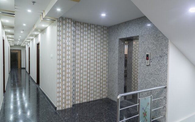 OYO 9909 The Saad Hotel