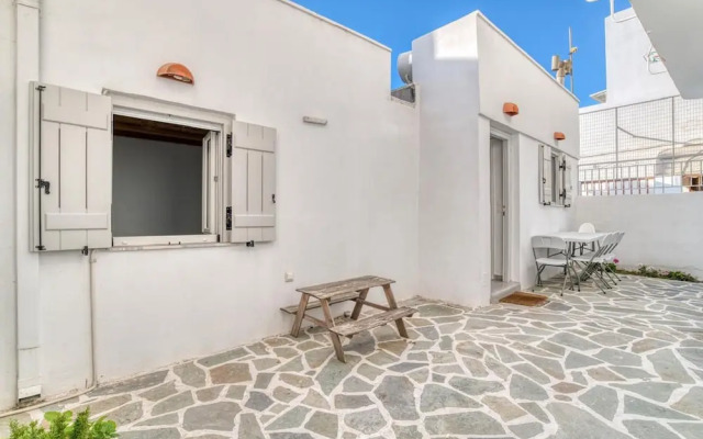 Family House Close to the sea