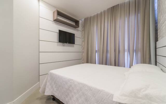 884 - Aluguel apartamento 3 quartos