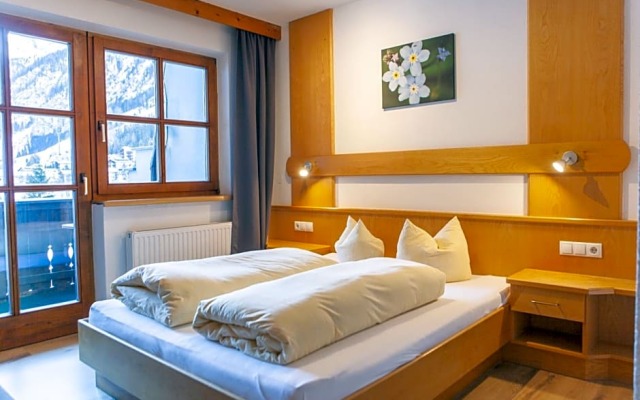 Sonnenhof - Apartments & Zimmer