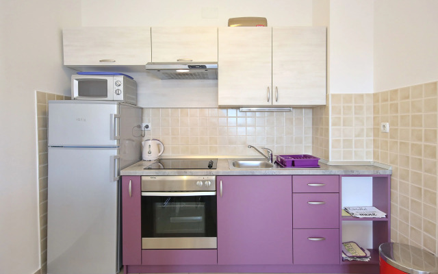 Be-Bu-Mar Apartments