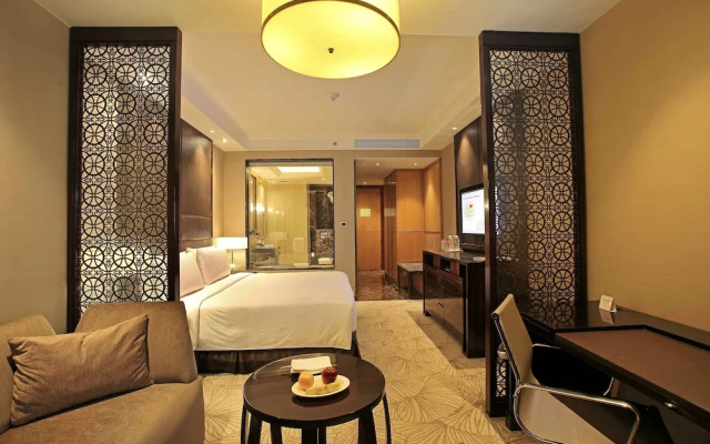 Hilton New Delhi Noida Mayur V