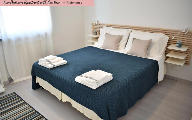 BeachFront Attic Apartment - access to private beach club