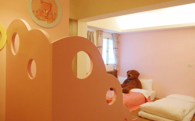Happycastle Bed and Breakfast