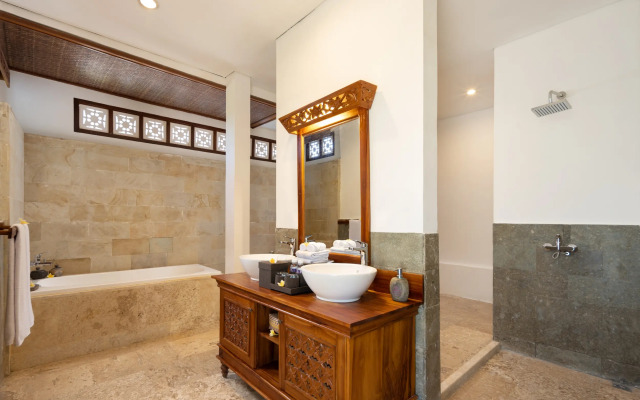 Swan Paradise A Pramana Experience