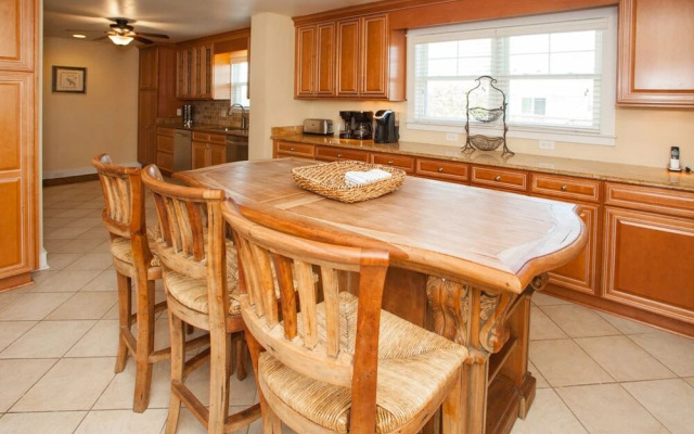 Baybreeze - 10 Br Home