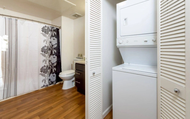 Global Luxury Suites at San Fernando