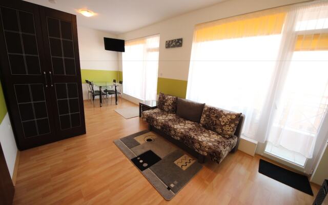 Menada Sunny Day 6 Apartments