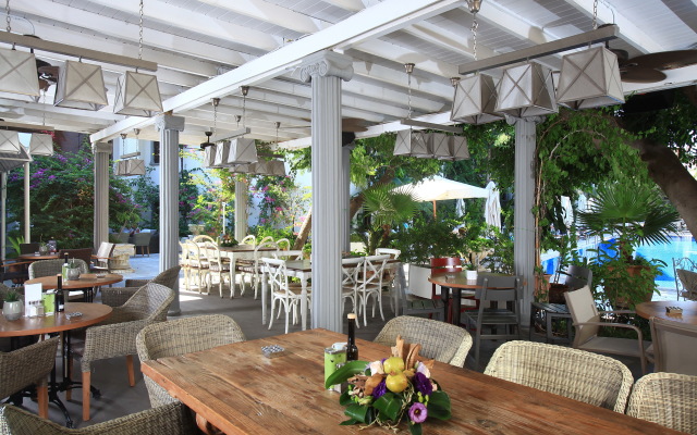 DoubleTree by Hilton Bodrum Marina Vista