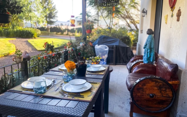 Casa Itzae La Luminaria Dog Friendly