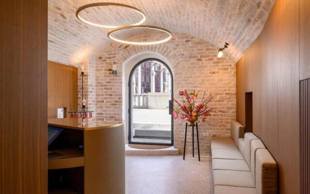 Zlata Ladjica Boutique Hotel