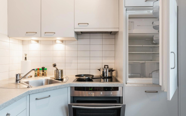 Central Family Apartment