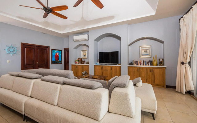 Beachfront Potrero Nice 7-br Villa Chef Included - Casa Royal