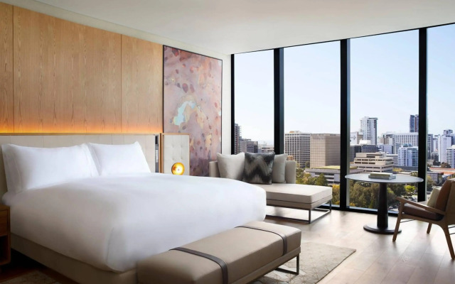 The Ritz-Carlton, Perth