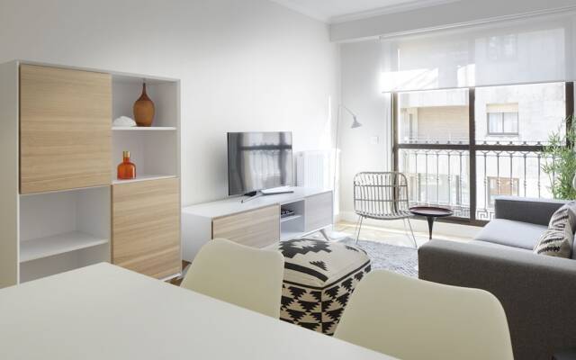 Zurriola Jazz Apartment by FeelFree Rentals