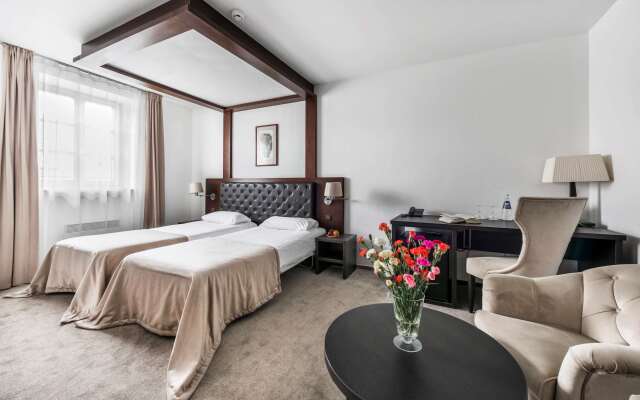 Отель Amberton Cozy Hotel Каунас