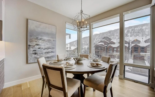 Coopers Collection 17 - Main Street Retreat