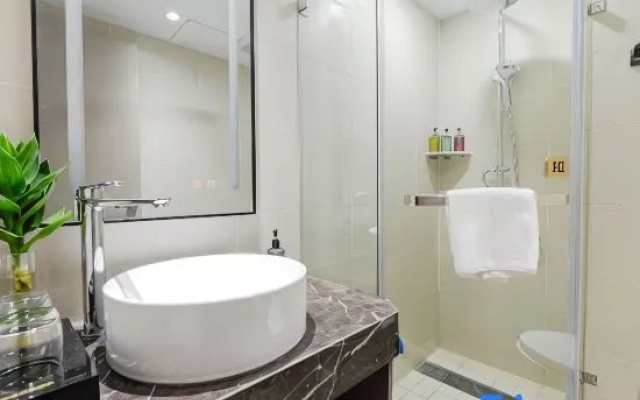 HomeInnSelected (Guangzhou International Financial City Olympic Sports Center Branch) – Bathroom – Guangzhou