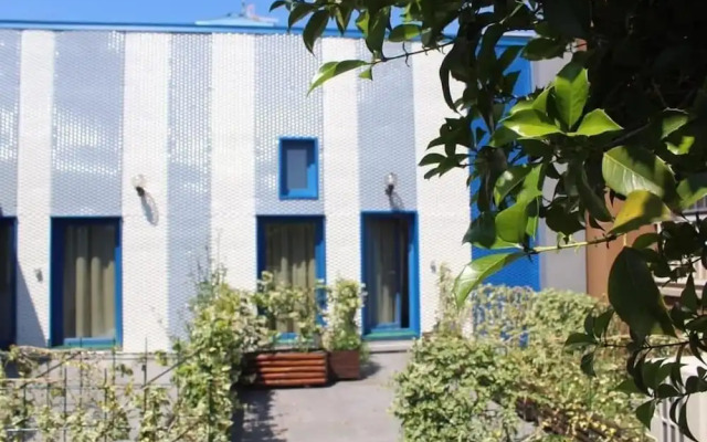 Time Out Residence