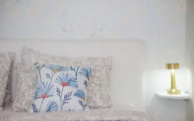 Апартаменты Рейди Рум на пр-те Труда, д.72