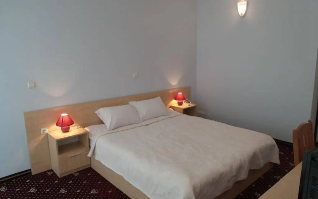 Family Hotel Paradise