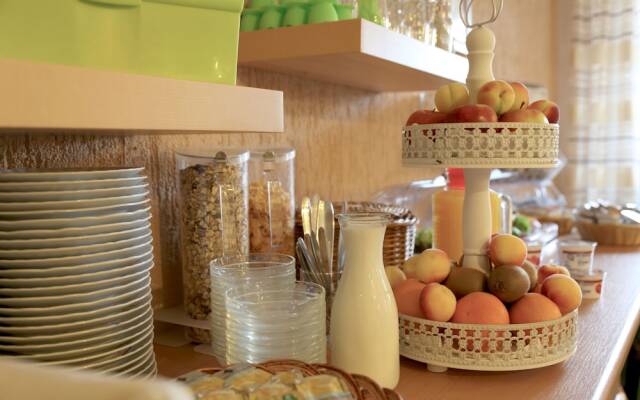 Pension Gasthof und Hotel Roter Hirsch