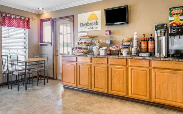 Days Inn by Wyndham Madison