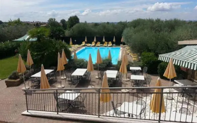 Hotel Mary Rose