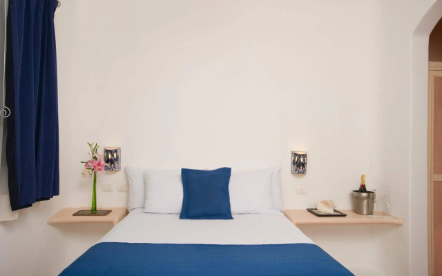 Aqualuna Hotel