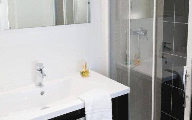 Ténéo Apparthotel Talence - Arthéna