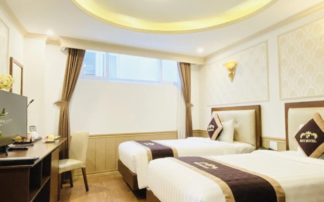 Roy Dala Hotel