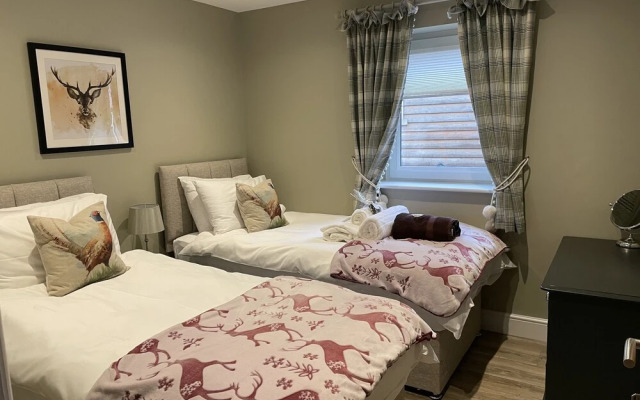 Valley View Luxury Lodges Gamekeepers 4 Bedroomed