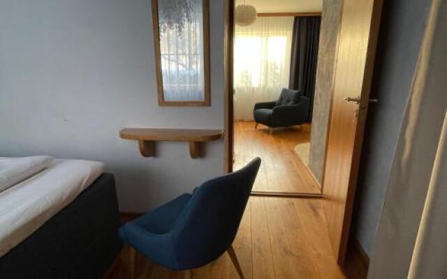 "Winter" Apartment