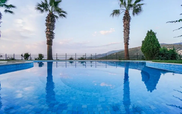 Villa Torba Bay by EvTatilim