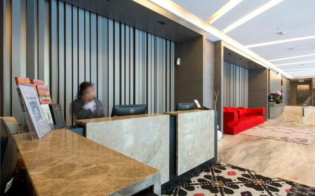 Louis Kienne Serviced Residences