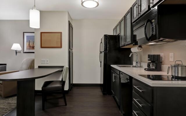 Candlewood Suites Indianapolis - South by IHG