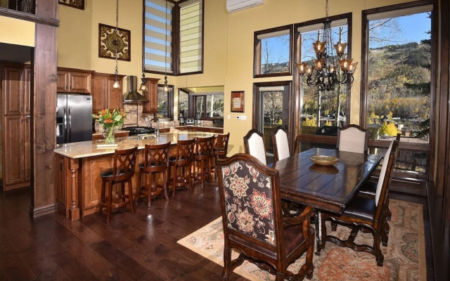 Potato Patch Club - 5 Br Townhouse