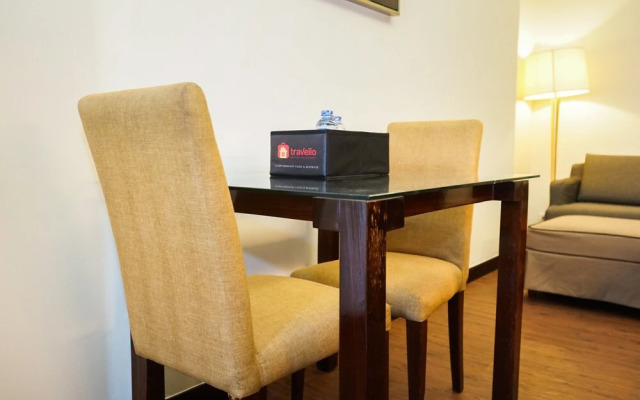 Comfy 1BR Queen Bed Ancol Marina Apartment near Dufan