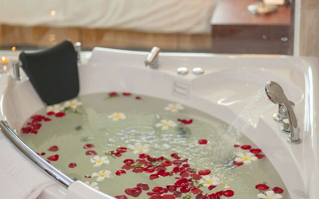 Muong Thanh Grand Nha Trang Hotel