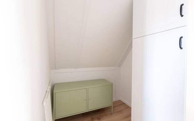 Holiday Home in Scherpenisse With Garden