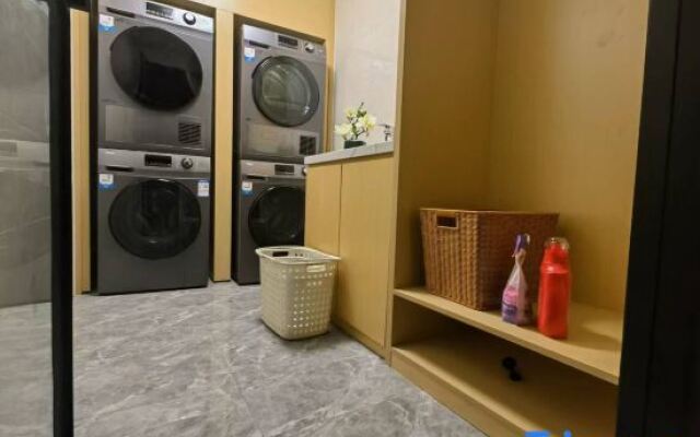 Magnotel（Business） Shanghai Wusong International Cruise Baoyang Road