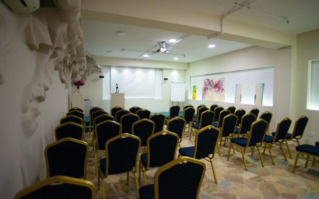 Bougainville Bay Serviced Apartments