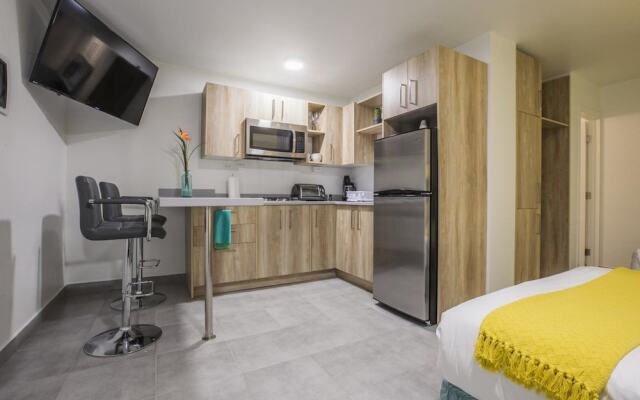 Turibana Plaza Suite 13