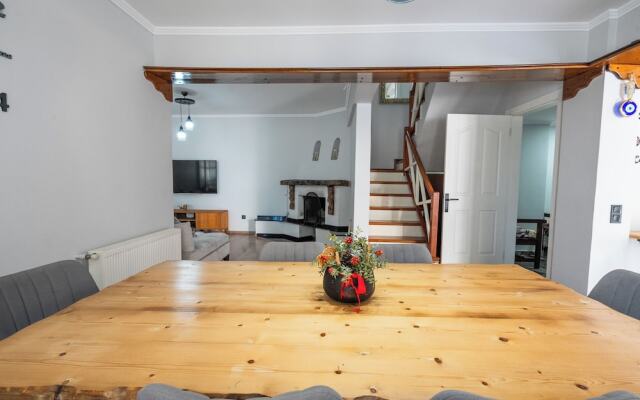 Villa Asli Marmaris (Family only)