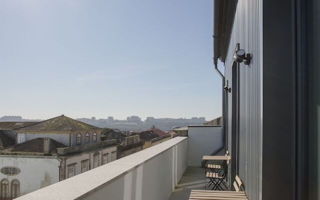 Liiiving - Downtown & Riverside Balcony