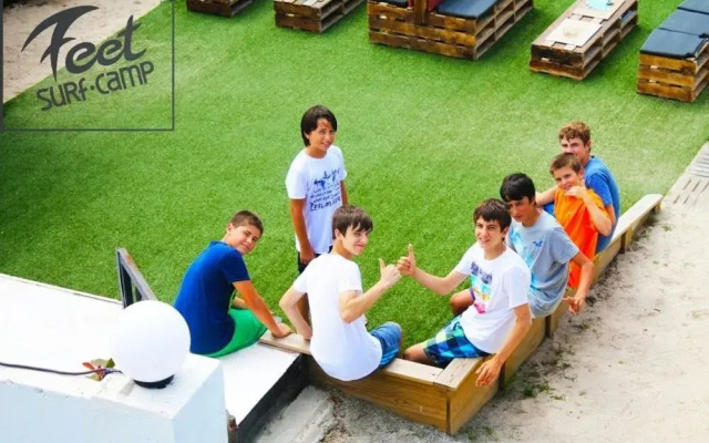 7feetsurfcamp