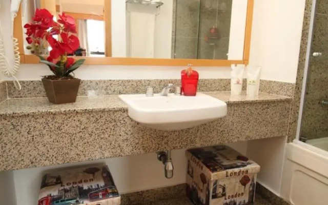 Flat 4 Estrelas Jardins