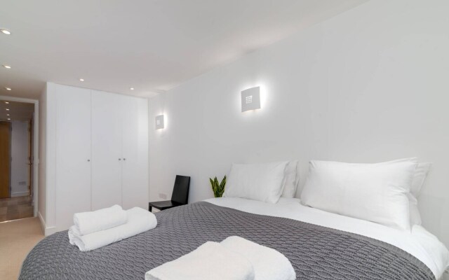 "Guestready  Stylish 2br Home In Islington"