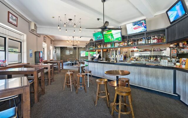Imperial Hotel Singleton